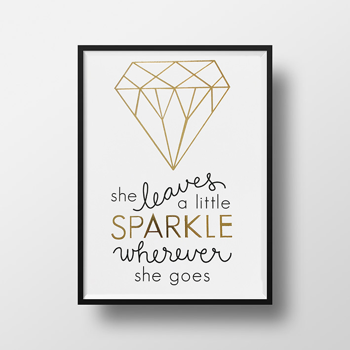 She Sparkle Whereever 名言 Gold Foil ポスター 額縁付き 海外ポスター おしゃれポスター 通販 カリフォルニア プリント コレクティブ She Sparkle Whereever 名言 Gold Foil ポスター 額縁付き 海外ポスター おしゃれポスター 通販 カリフォルニア プリント コレクティブ